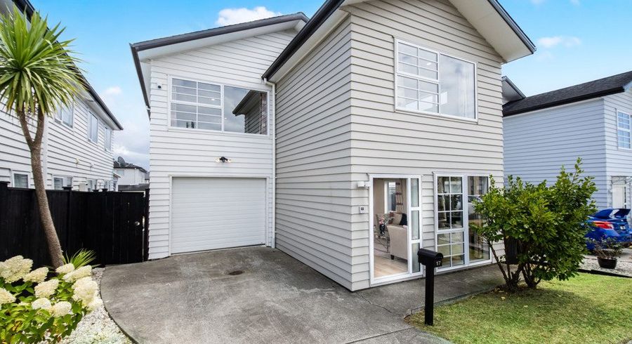  at 17 Collier Drive, Flat Bush, Auckland
