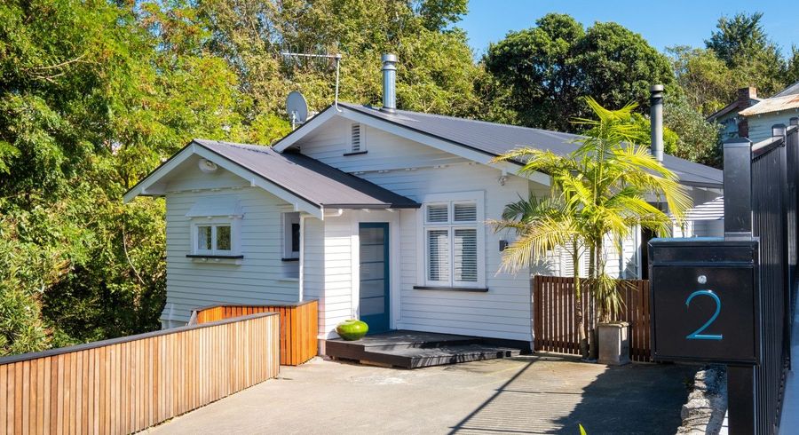  at 2 Convent Road, Bluff Hill, Napier