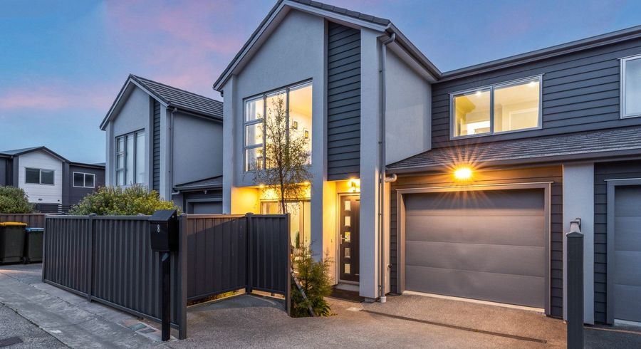  at 8 Tieke LANE, Kenepuru, Porirua