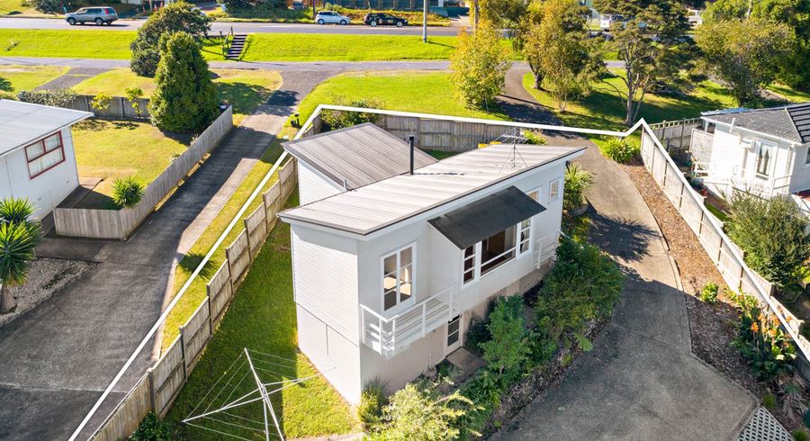  at 1/592 East Coast Road, Pinehill, Auckland