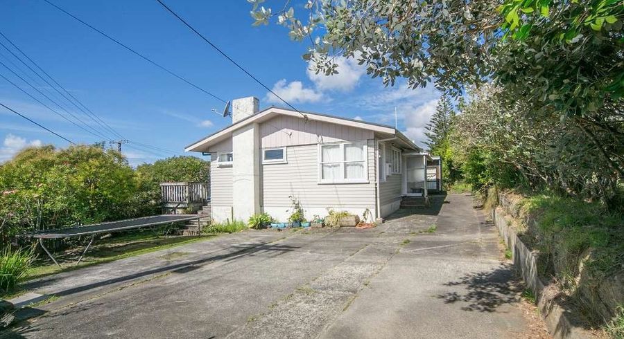  at 24 Evans Road, Glen Eden, Waitakere City, Auckland