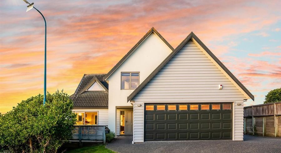  at 69 Saint Ives Drive, Camborne, Porirua
