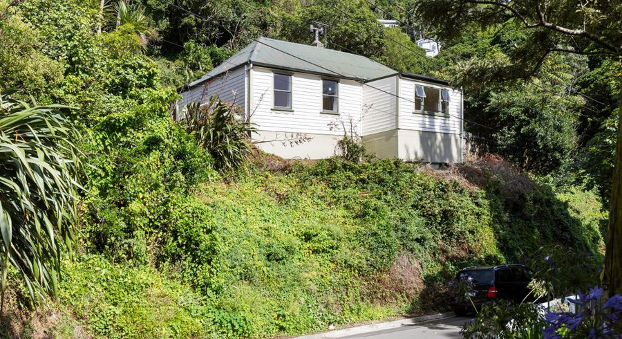  at 8 Mount Pleasant Road, Aro Valley, Wellington, Wellington
