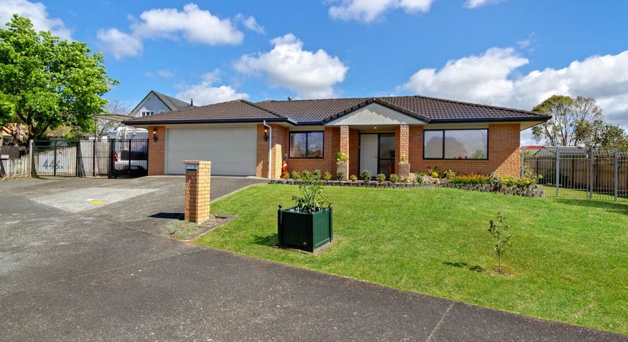  at 446 West Coast Road, Glen Eden, Auckland