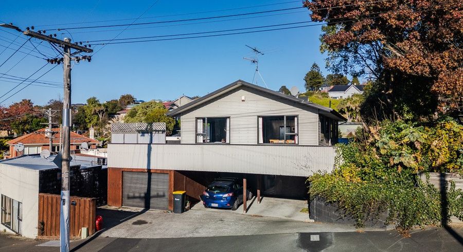  at 12 Glen Road, Mornington, Dunedin