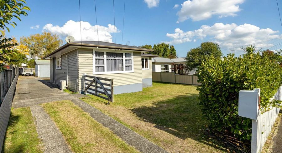  at 82 Urlich Avenue, Melville, Hamilton, Waikato