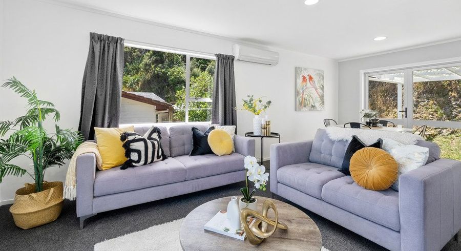 at 9 Takanini Grove, Stokes Valley, Lower Hutt
