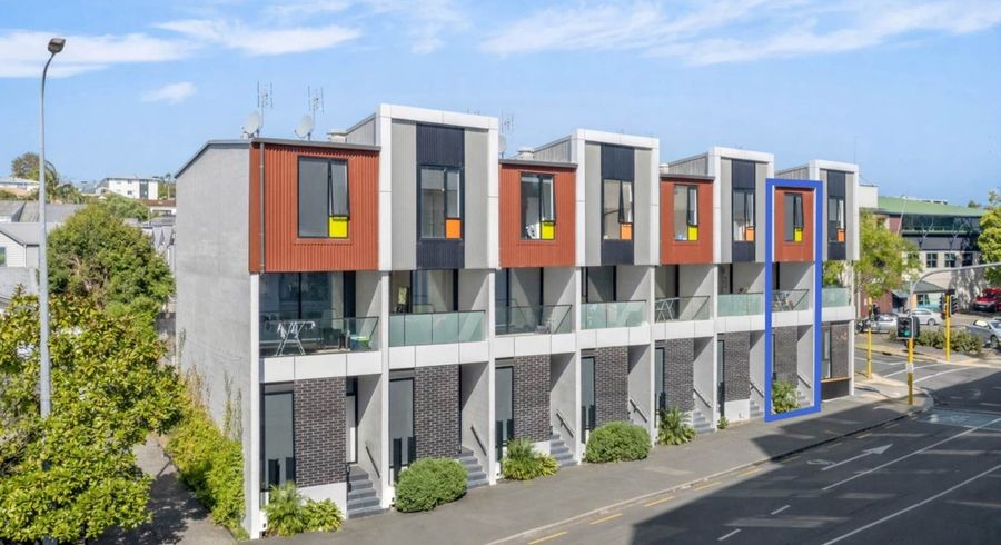  at 1824 Great North Road, Avondale, Auckland City, Auckland