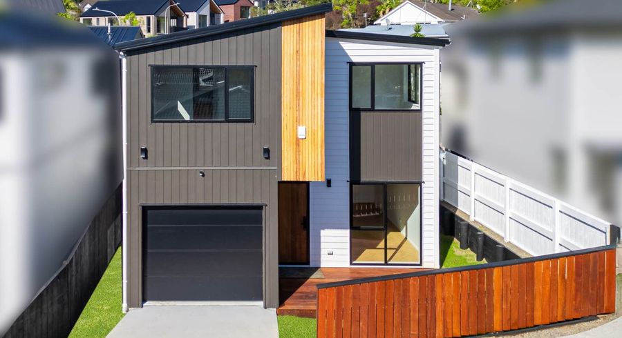 at 90B Oaktree Avenue, Browns Bay, North Shore City, Auckland