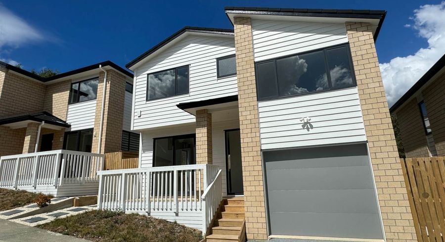  at 9 Milliken Avenue, Mount Roskill, Auckland