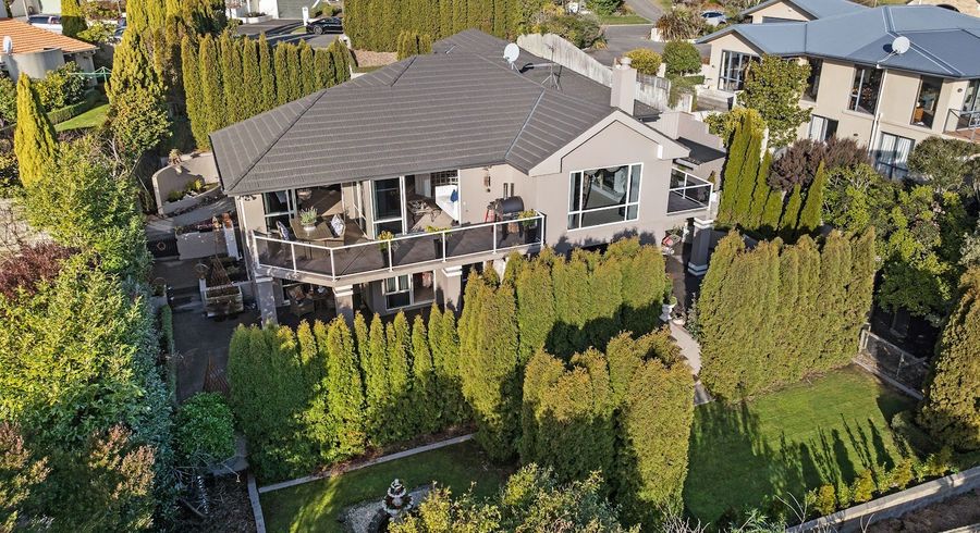  at 16 Highcrest Heights, Westmorland, Christchurch City, Canterbury