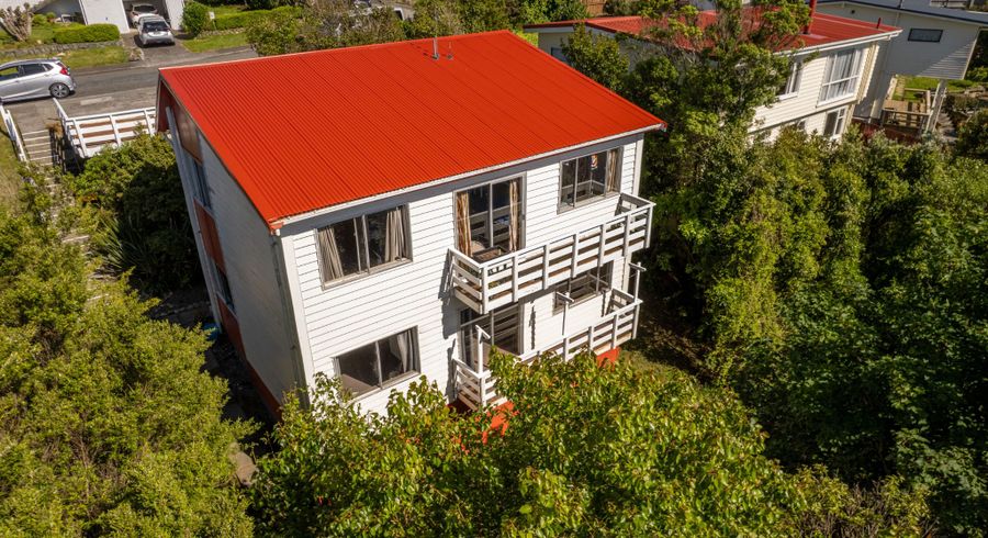  at 12 Fairburn Grove, Johnsonville, Wellington