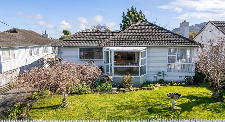  at 10 Robertson Street, Elderslea, Upper Hutt