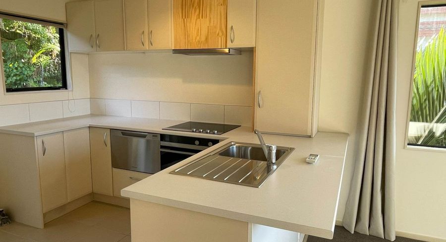  at 899A East Coast Road, Northcross, North Shore City, Auckland