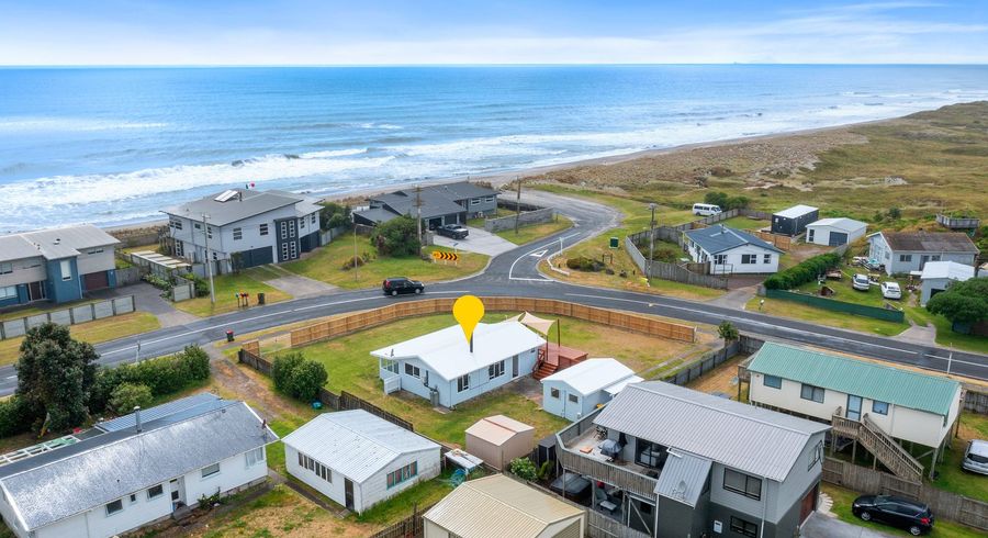  at 2 Pukehina Parade, Pukehina, Western Bay Of Plenty, Bay Of Plenty