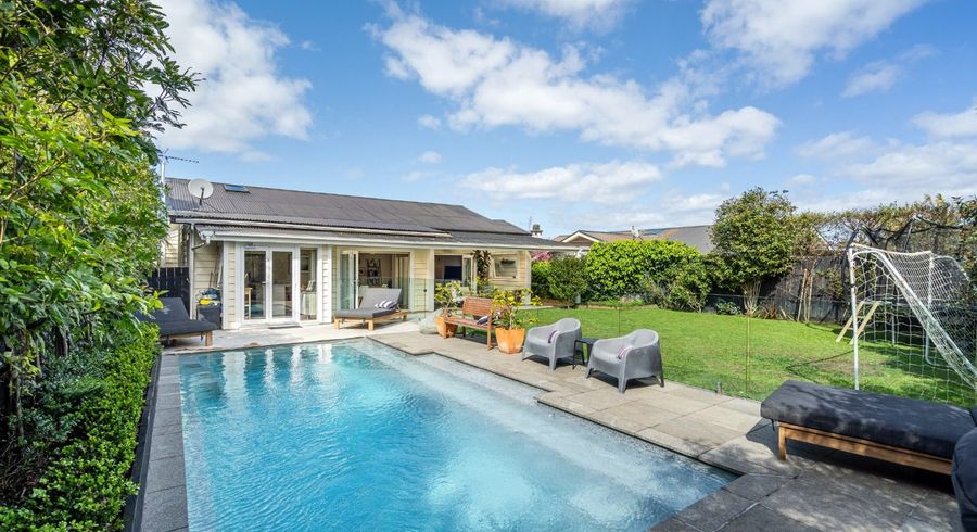  at 46 Ngataringa Road, Devonport, Auckland