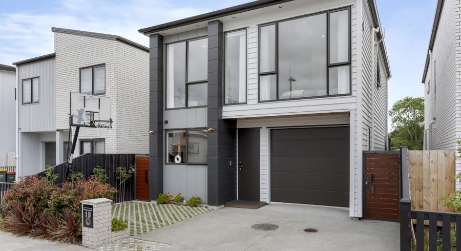  at 19 Pilot Drive, Hobsonville, Auckland