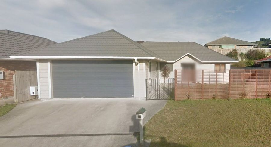  at 12 Mcewen Crescent, Riverstone Terraces, Upper Hutt