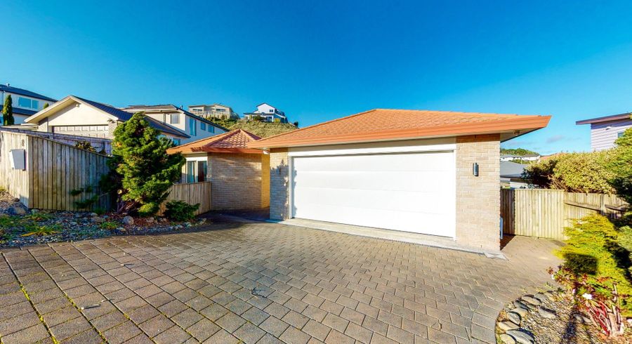  at 82  Amesbury Drive, Churton Park, Wellington, Wellington