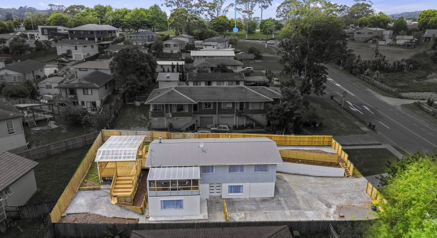  at 104 Parrs Cross Road, Sunnyvale, Auckland