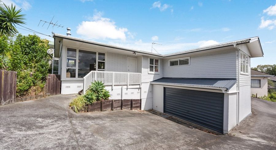  at 1/12 Tonkin Drive, Sunnynook, North Shore City, Auckland
