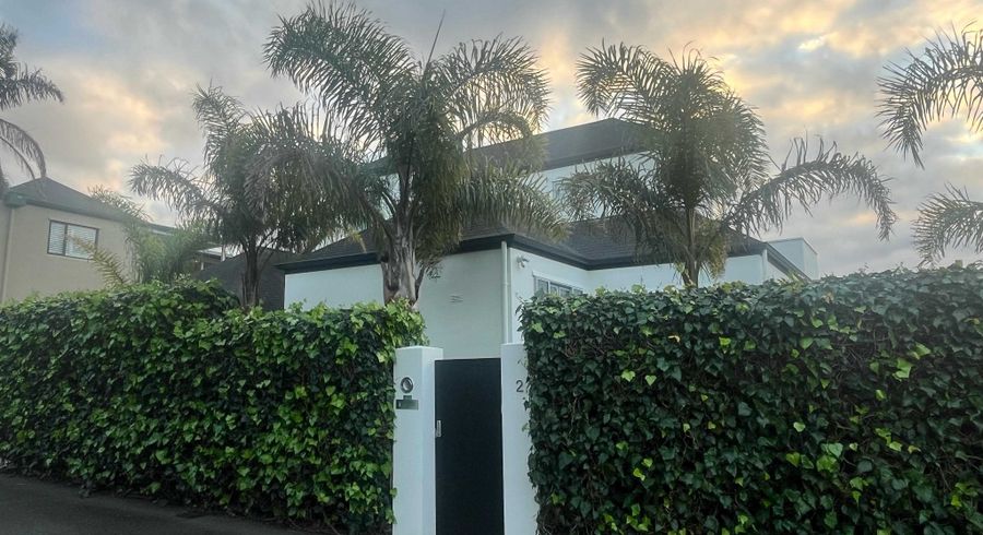  at 2 Puna Street, Orakei, Auckland