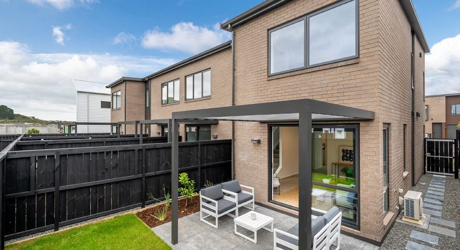  at 8 Whareponga Lane, Stonefields, Auckland City, Auckland