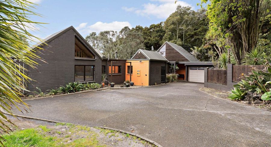  at 60 Grande Vue Road, Hill Park, Manukau City, Auckland