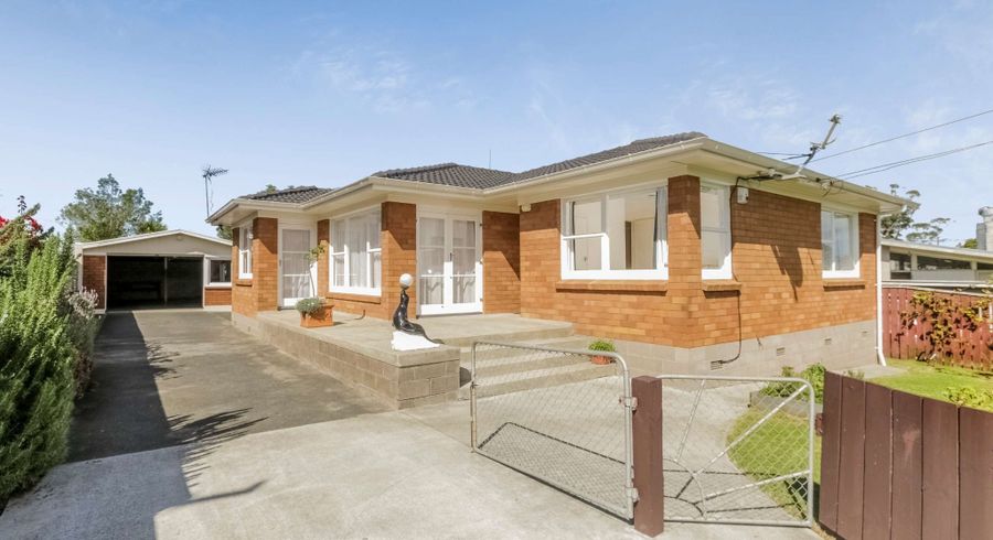  at 96 Barrack Road, Mount Wellington, Auckland