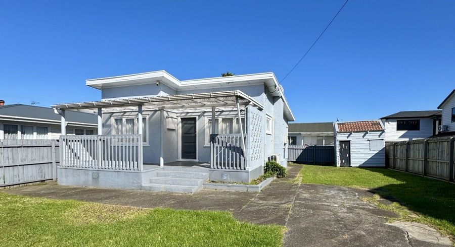  at 43 Scotts Road, Manurewa, Manukau City, Auckland