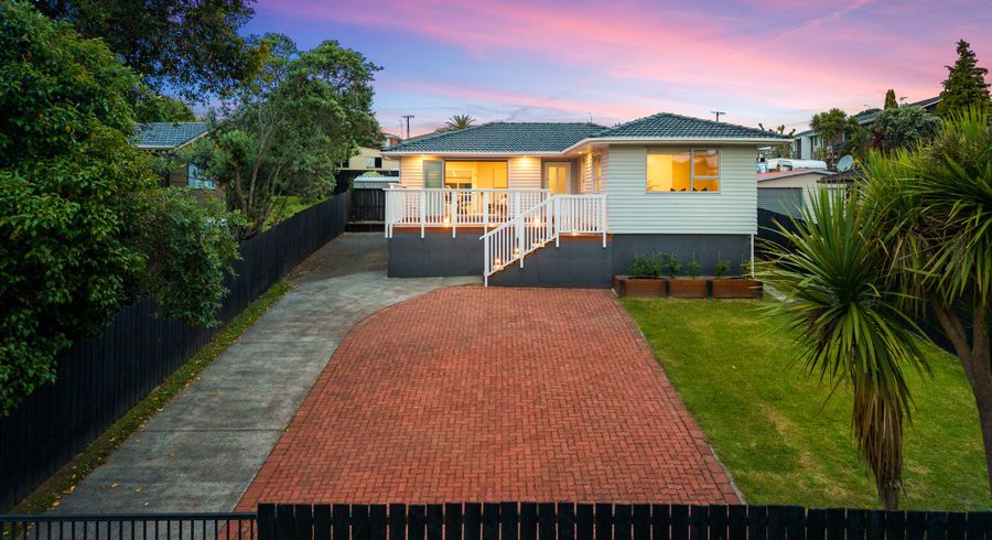  at 65 Waitaki Street, Henderson, Waitakere City, Auckland