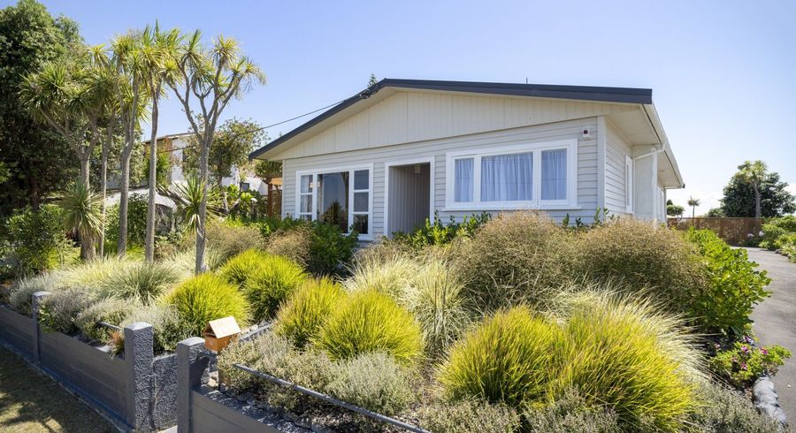 at 48 Toi Street, Otaki Beach, Otaki