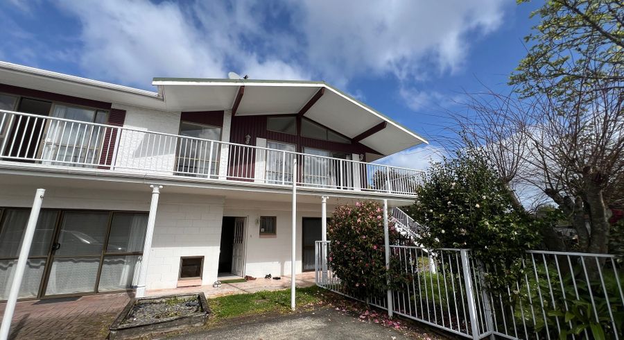  at 27A Brookview Court, Queenwood, Hamilton