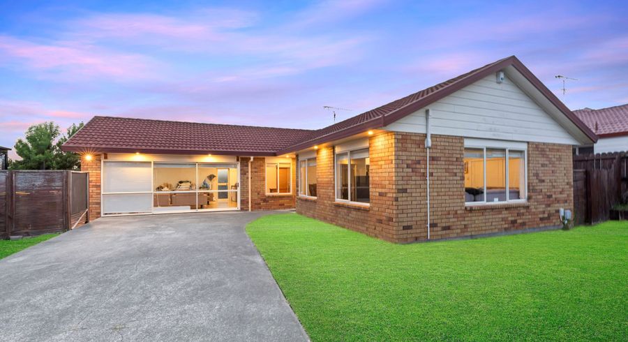  at 14 Davington Way, Burswood, Auckland