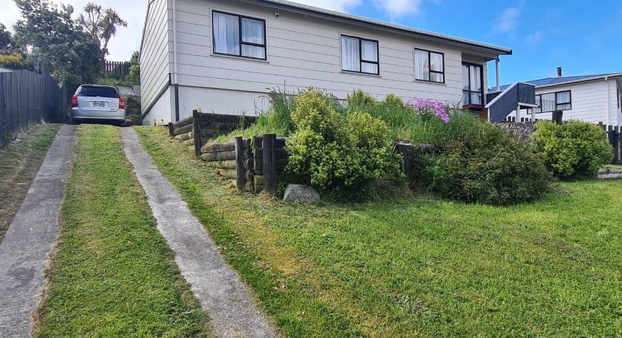  at 35 Almora View, Ascot Park, Porirua, Wellington