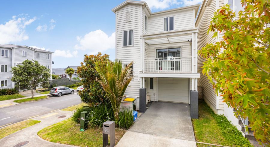  at 94 Arrowsmith Drive, Flat Bush, Auckland