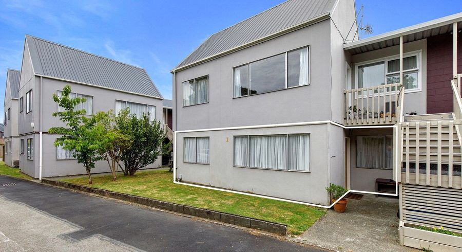  at 71E Randwick Crescent, Moera, Lower Hutt, Wellington