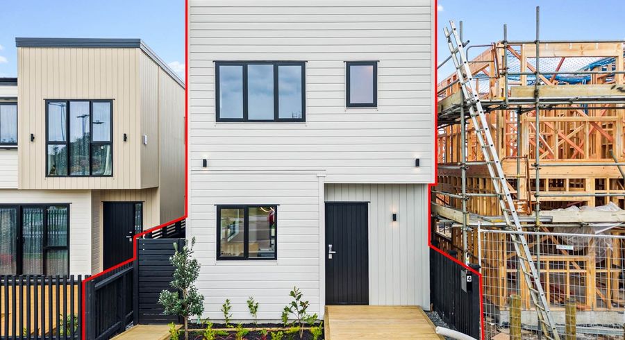  at 4 Toetoe Street, Westgate, Waitakere City, Auckland