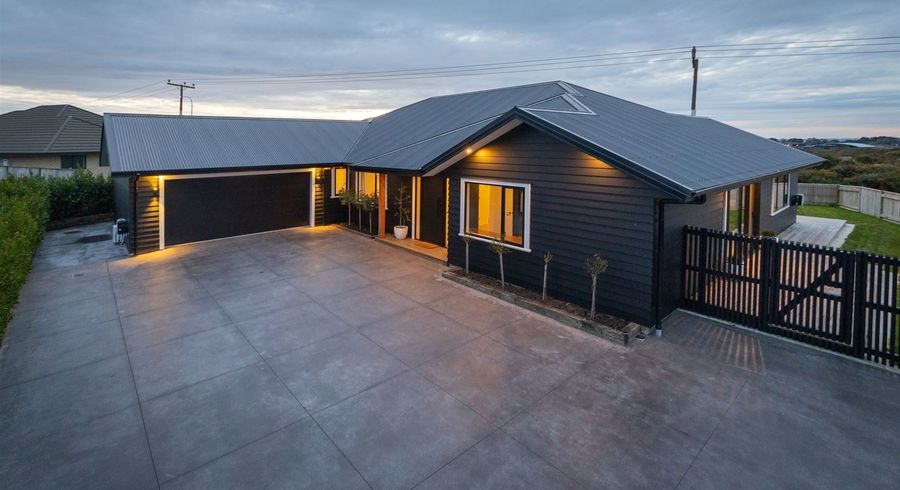  at 21 Monaco Grove, Fitzherbert, Palmerston North