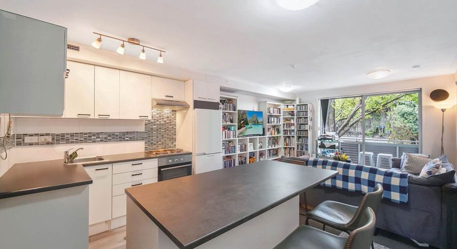  at 2B/4 Marjorie Jayne Crescent, Otahuhu, Auckland