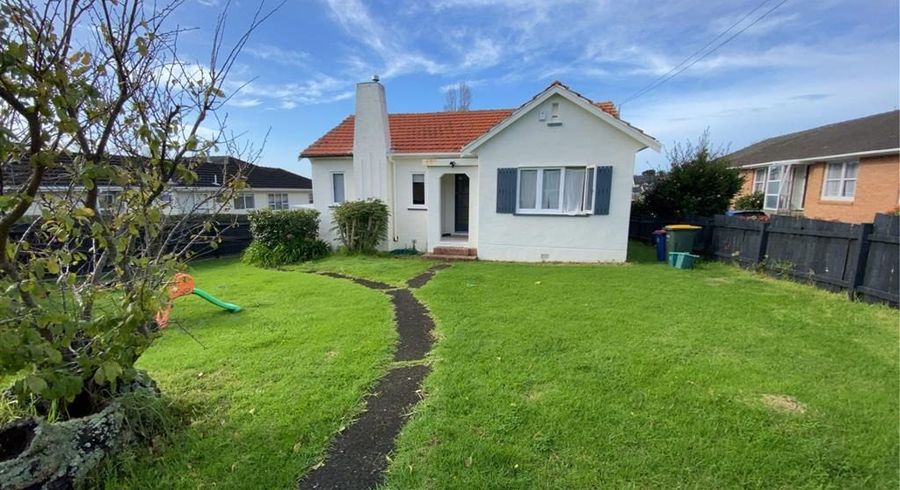  at 72 Nile Road, Milford, North Shore City, Auckland