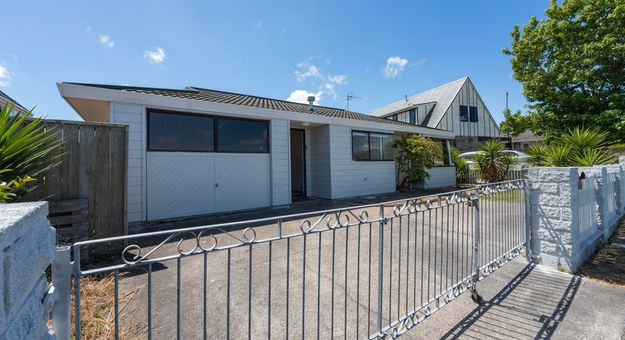  at 130 Fairs Road, Milson, Palmerston North