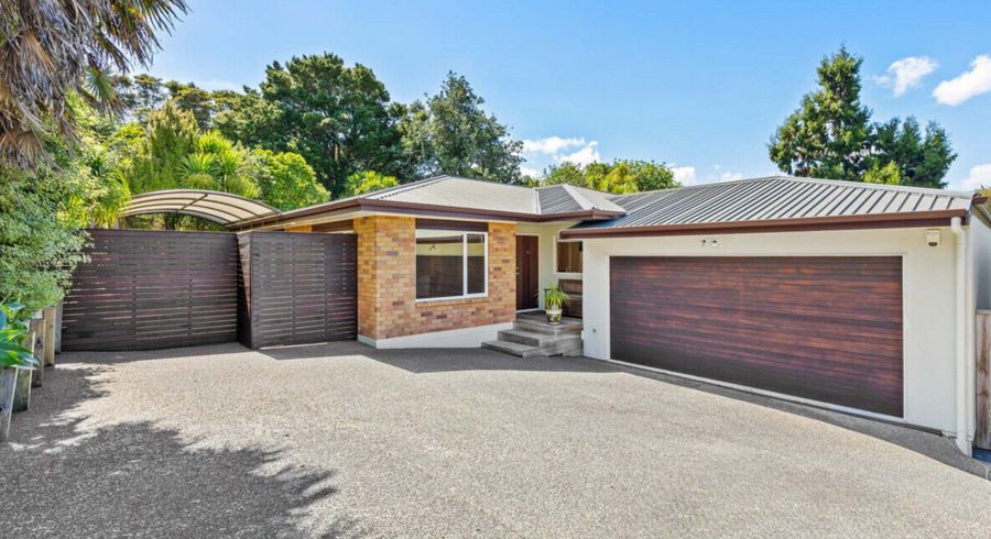  at 26A Park Road, Glenfield, Auckland