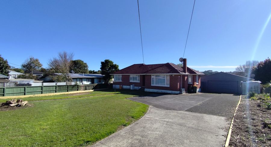  at 26 Larnoch Road, Henderson, Waitakere City, Auckland