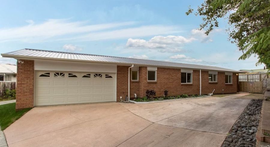  at 58C Don Buck Road, Massey, Waitakere City, Auckland