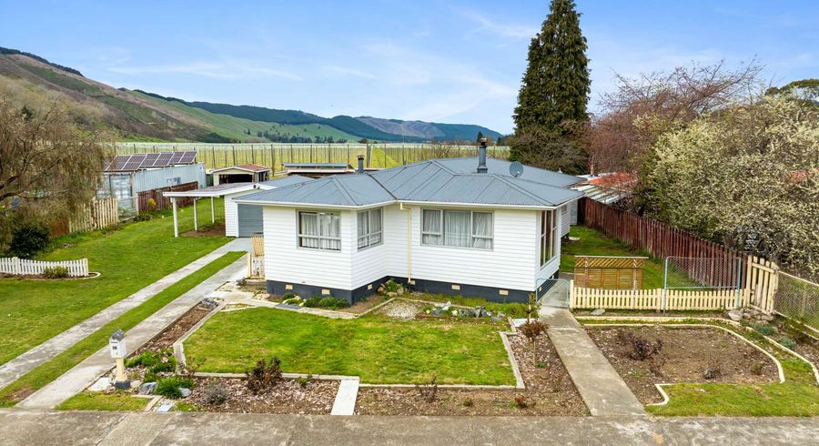  at 28 Matai Crescent, Tapawera