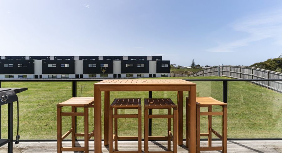  at 11/18 Ashley Place, Papamoa Beach, Papamoa