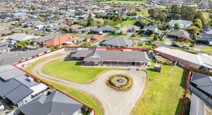  at 127 James Line, Kelvin Grove, Palmerston North, Manawatu / Whanganui
