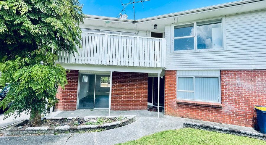  at 3 Addison Drive, Glendene, Waitakere City, Auckland