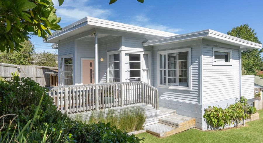  at 119 Hutchinson Avenue, New Lynn, Waitakere City, Auckland